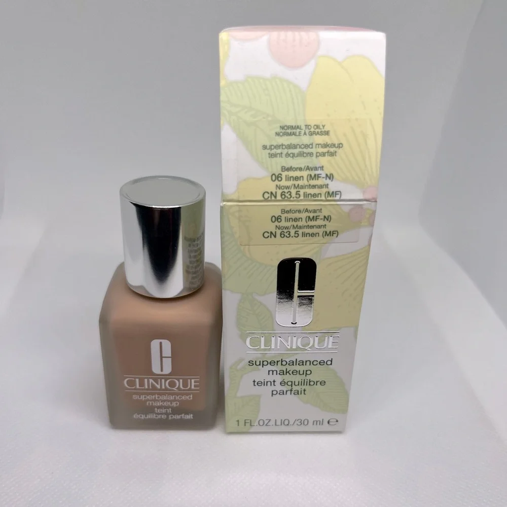 Clinique superbalanced makeup